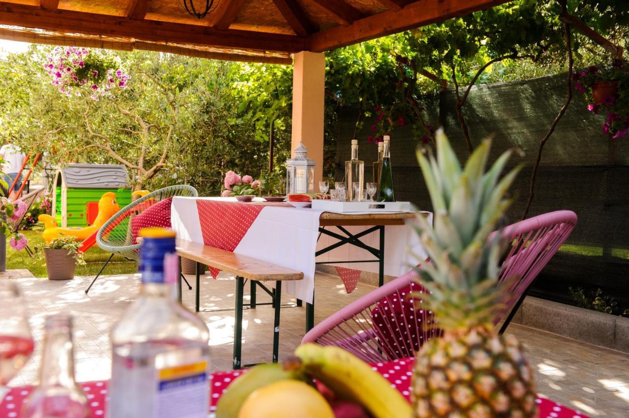 Apartman Sunny Vacay Kaštela Exterior foto